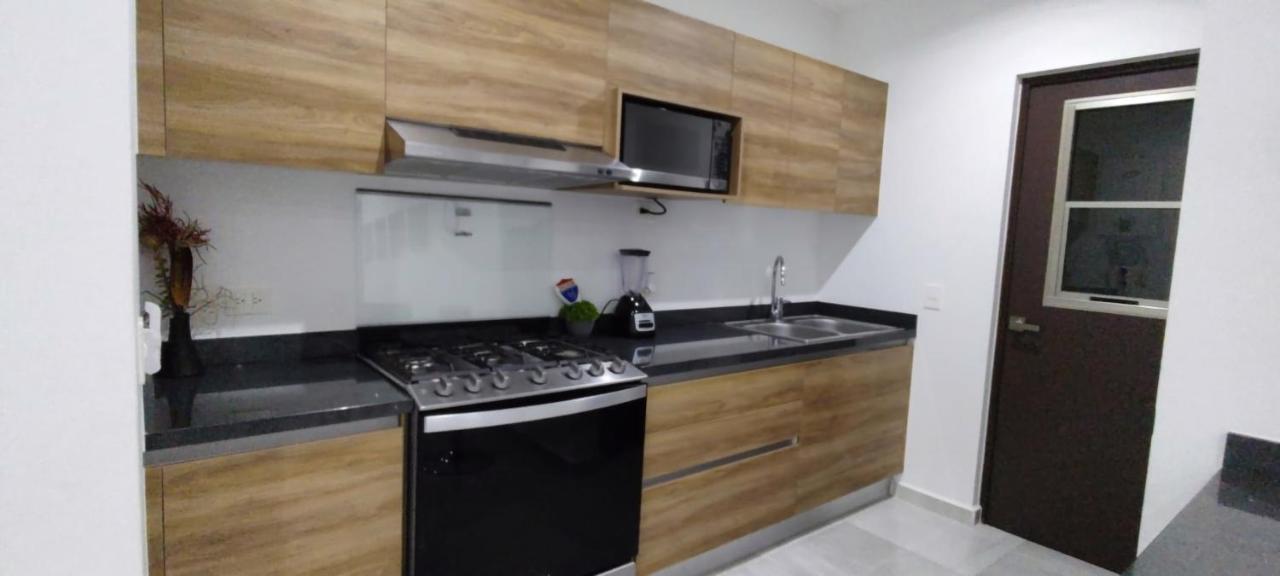 Gorgeous Apartment Hoestel Long Island! แคนคูน ภายนอก รูปภาพ